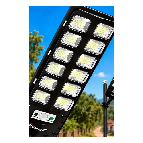 Kit 2 Luminárias Solares de Poste Ironhoof com Controle